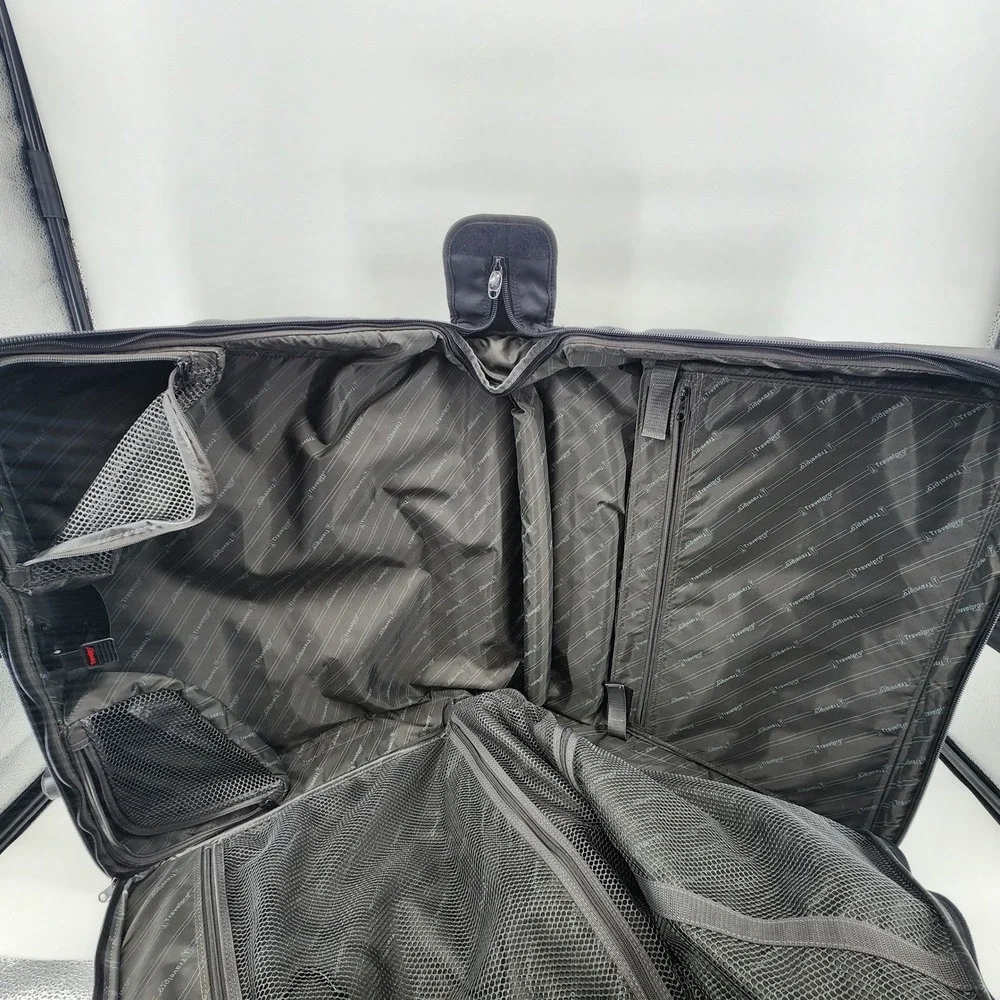 Travelpro Rolling Garment Bag‎ Carry On Business Travel Case Black